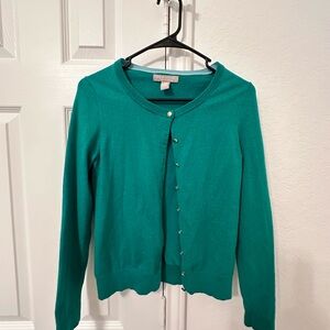 Women knitting 🧶 Nanana republic